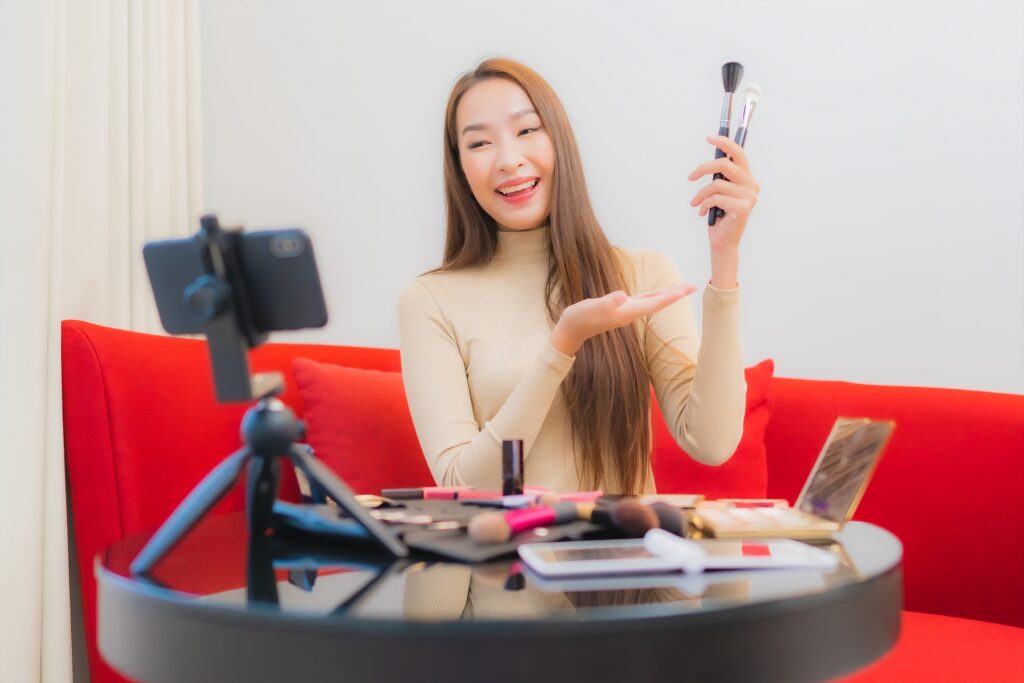 “ไอเดีย แล็บ” คาด ตลาด KOLs-Influencer Marketing ปี 68 โต 25%
