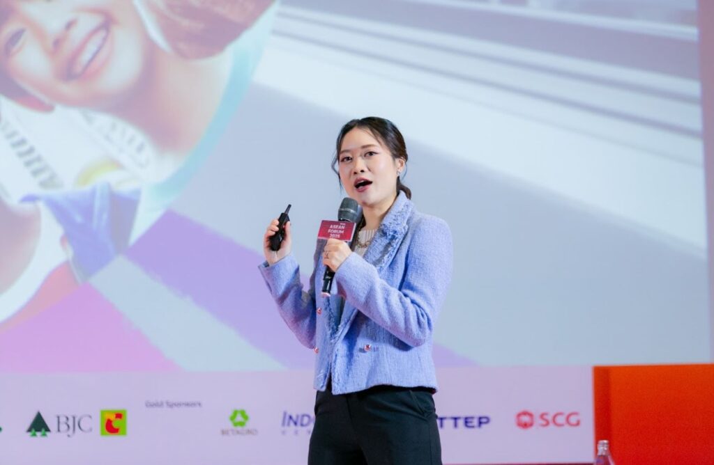 พร้อมพร สุภัทรวณิช