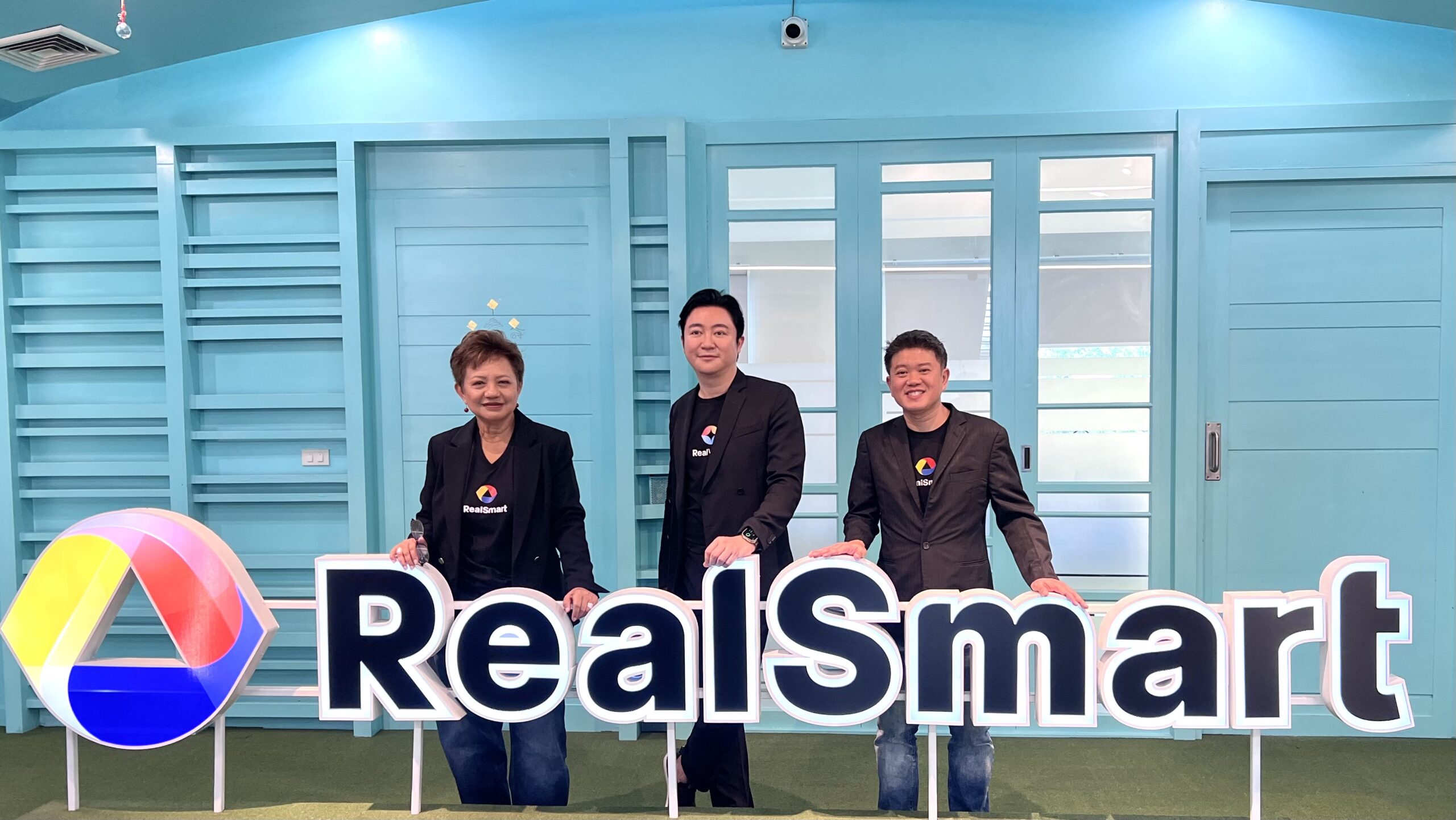 “เรียล สมาร์ท” เปิดแผนธุรกิจ สู่ผู้นำ Data Tech