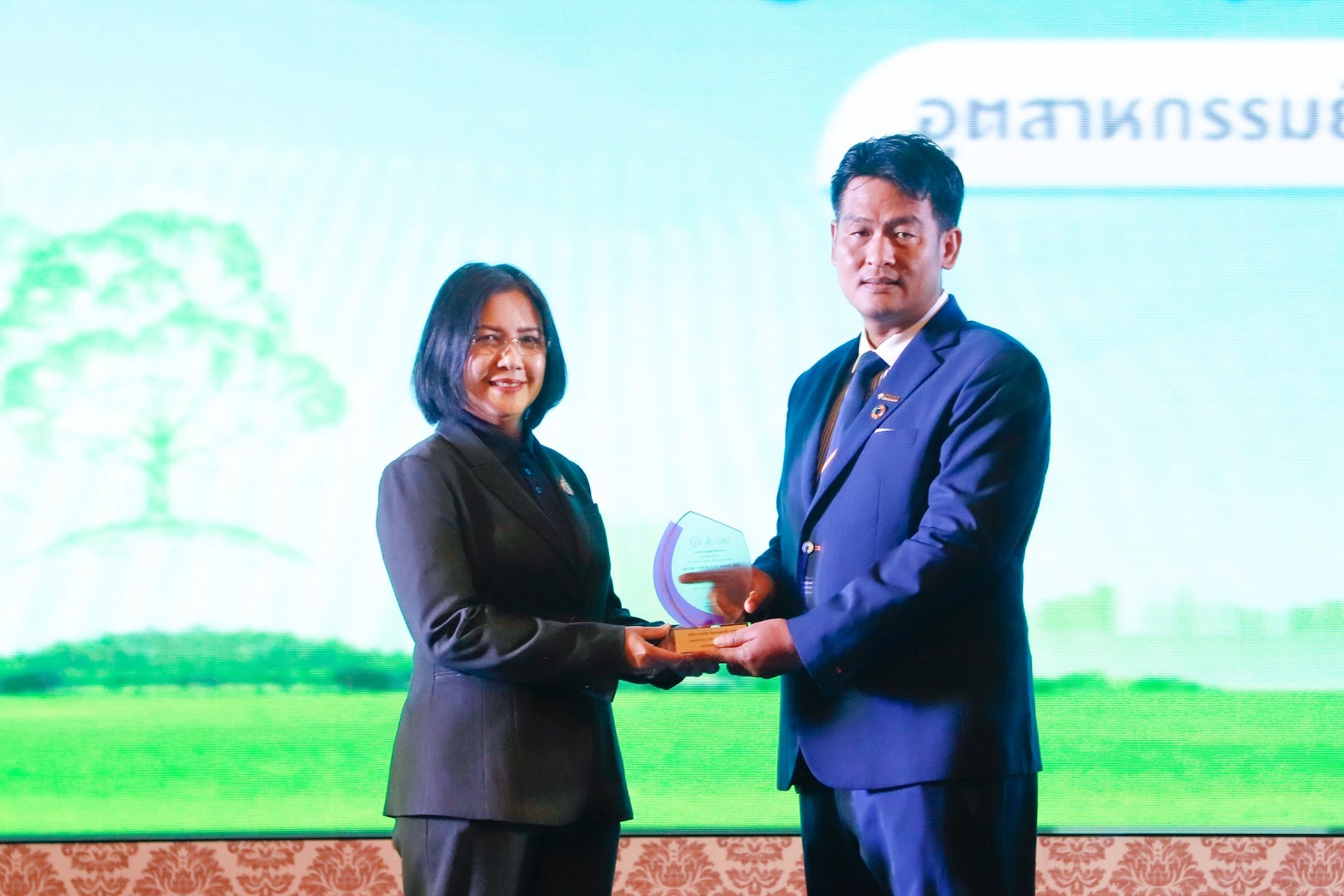 บางปะอิน โคเจนฯ คว้ารางวัล CSR-DIW