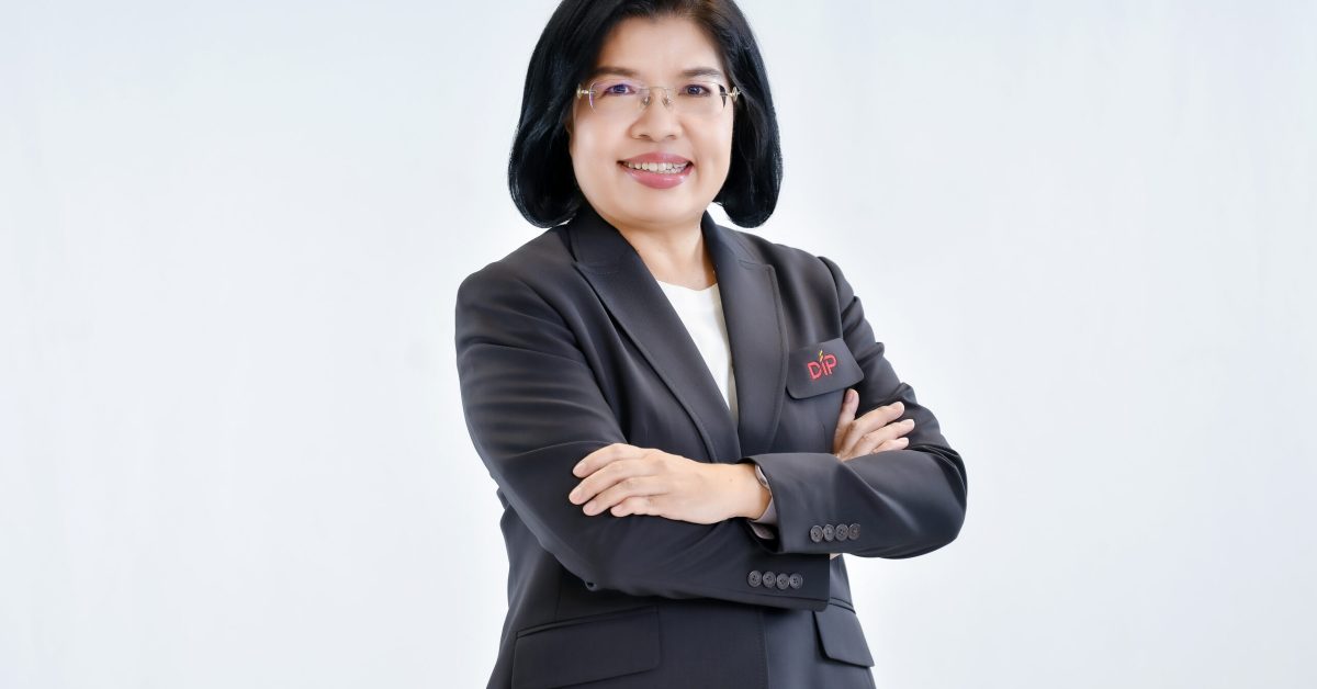 “พาณิชย์” โชว์ 11 เดือน