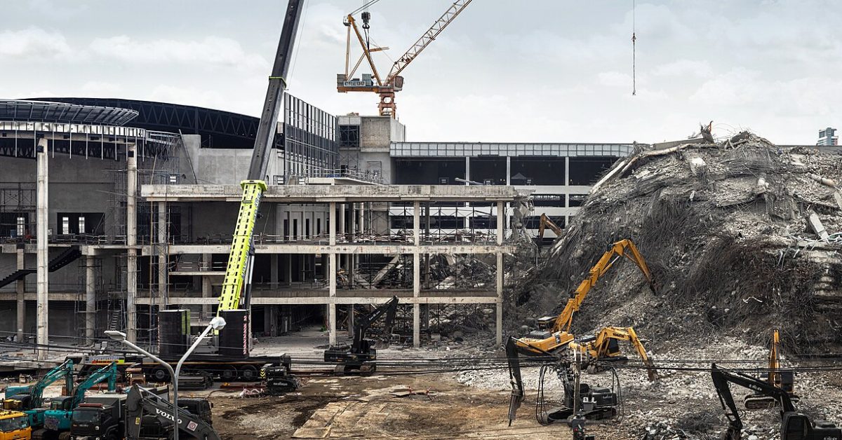 สตง.ถล่ม